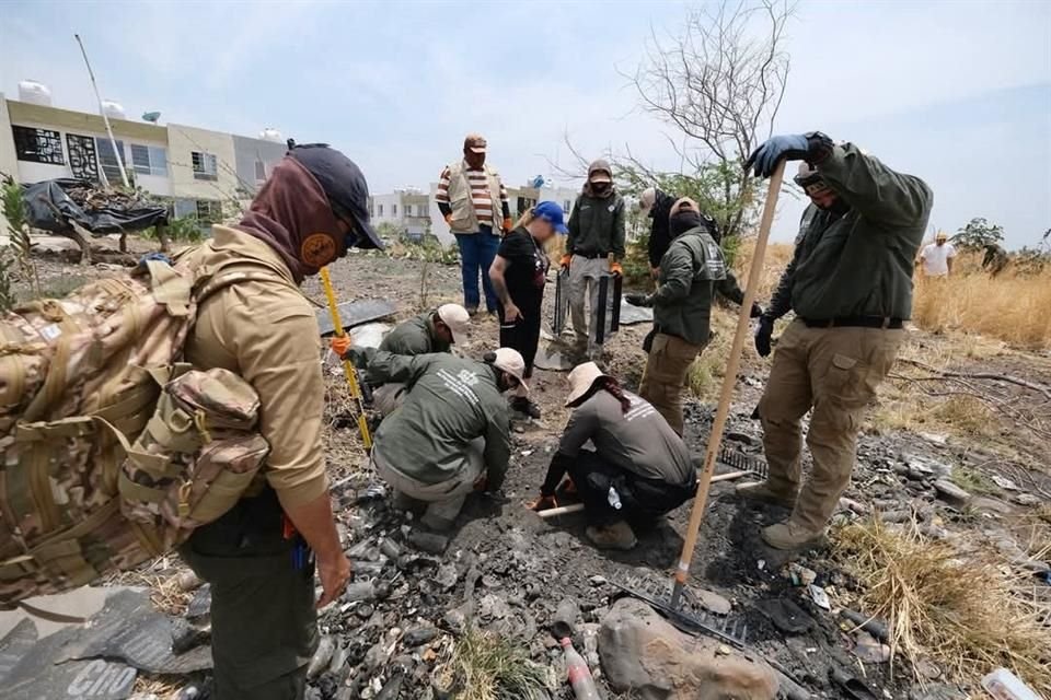 El hallazgo se dio en la Colonia Lomas de El Salto, durante la búsqueda de Andrea Macías, desaparecida desde diciembre 2024.