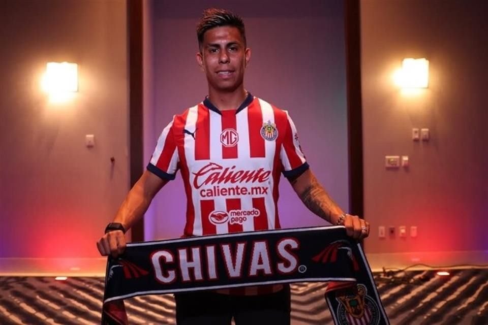 Efraín Álvarez.