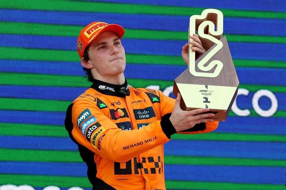 Oscar Piastri ganó su quinta carrera del año y se mantiene como líder del Campeonato de Pilotos.