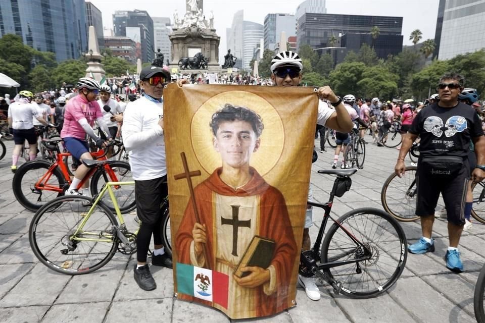 La creatividad del mexicano presente para apoyar a su nuevo ídolo.