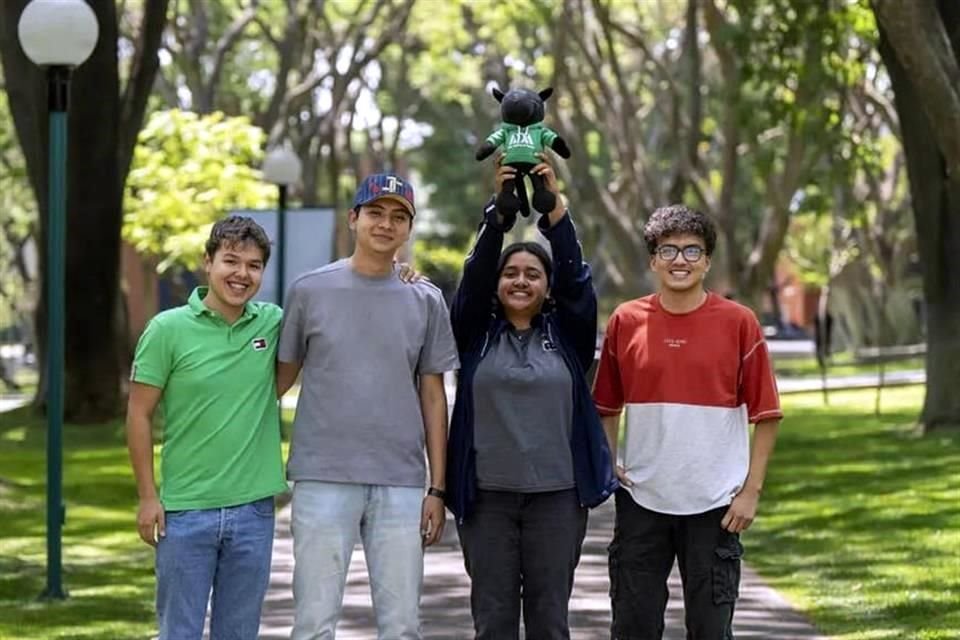 Los ganadores son estudiantes de Ingeniería en Mecatrónica y de Ingeniería en Desarrollo de Software.