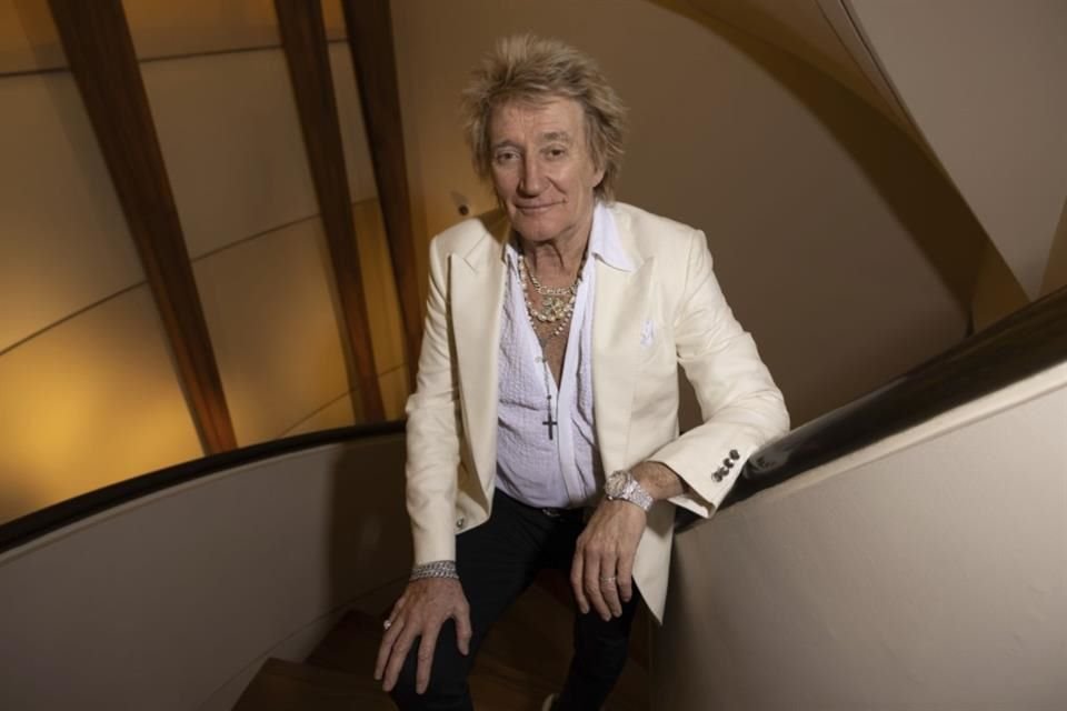 La leyenda del rock de 80 años, se vio obligado a reprogramar su concierto en The Colosseum del Caesars Palace, con una nueva fecha fijada para el 10 de junio.
