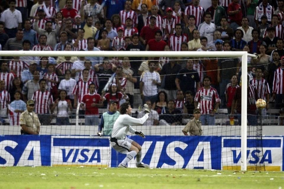 Una bolea fulminante del 'Bofo' Bautista puso el 4-0 definitivo en aquel partido.