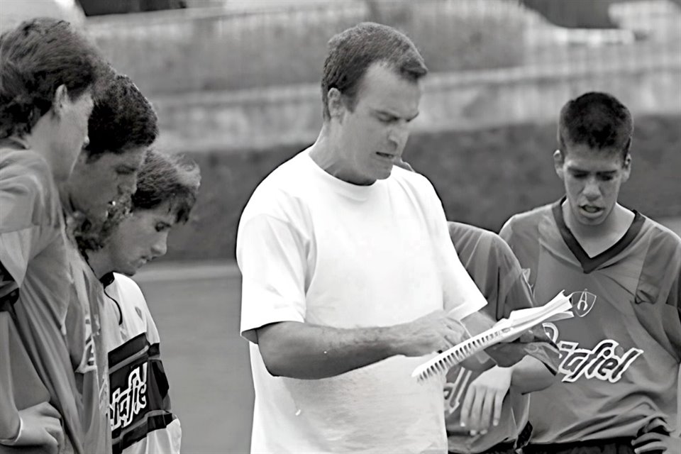 Marcelo Bielsa potenció las Fuerzas Básicas del Atlas y dejó un sistema de trabajo.