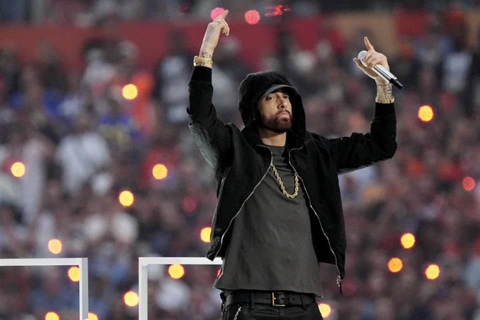 Eminem solicitó la máxima indemnización legal por daños y perjuicios, solicitando 150 mil dólares por cada una de las canciones usadas en las tres plataformas.