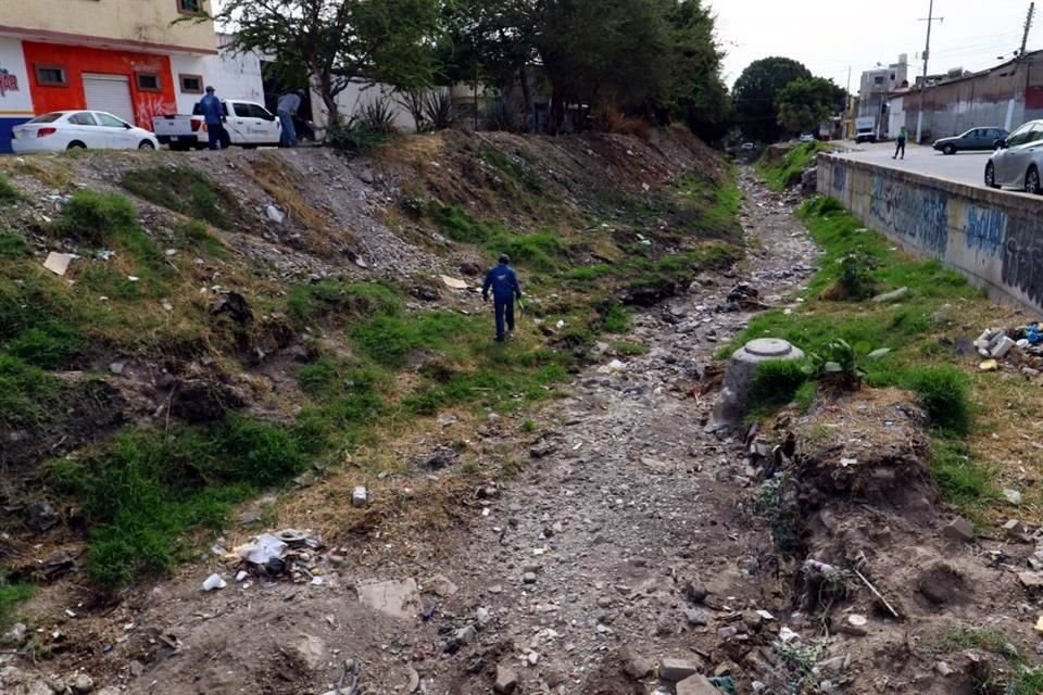 El Gobierno de Jalisco enviará un oficio a la Conagua ante problemática de invasiones en zonas federales.