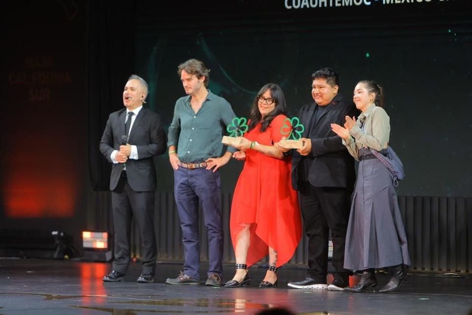 Ocho lugares recibieron la Estrella Verde, dedicada a cocinas con enfoque en sostenibilidad.