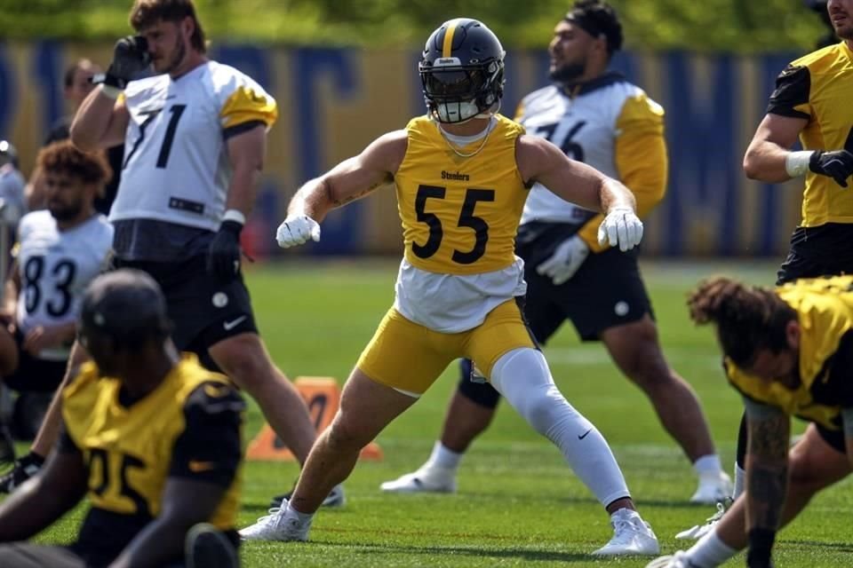 Pittsburgh abrió prácticas para jugadores veteranos, pero Aaron Rodgers luce por su ausencia.