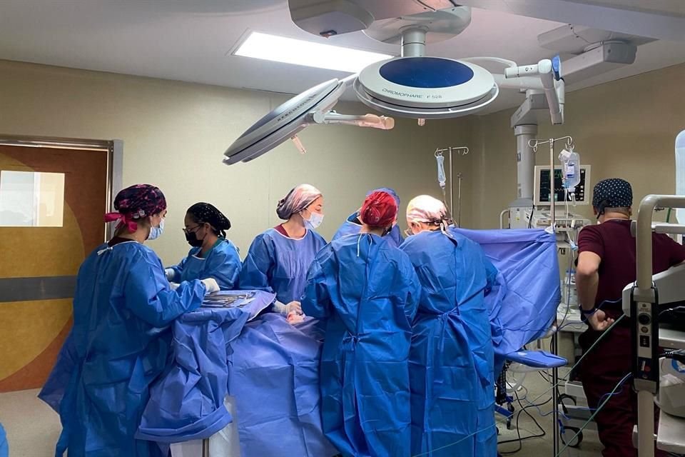 Gracias a que familiares de un joven de 24 años, diagnosticado con muerte cerebral, aceptaron donar sus órganos, 85 pacientes se verán beneficiados.