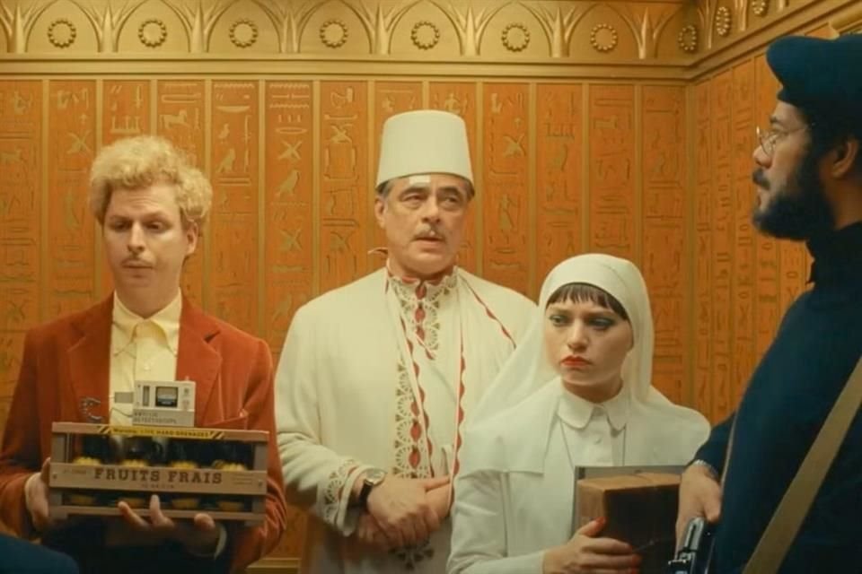 Benicio del Toro reveló que casi se mete en un gran lío con la seguridad del aeropuerto de Boston por el guion de su más reciente película, El Esquema Fenicio, de Wes Anderson.