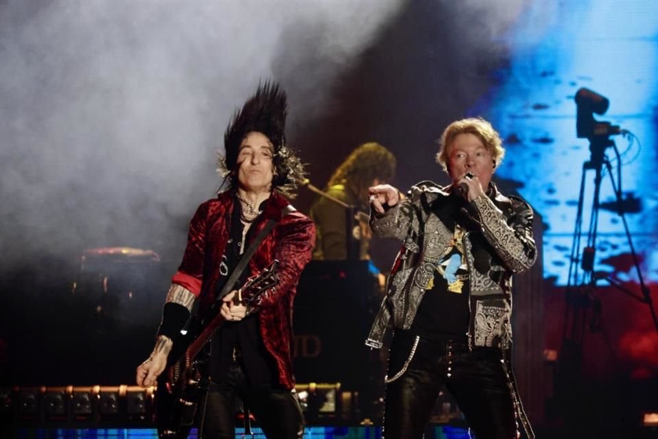 Formada en Los Ángeles en 1985, Guns N' Roses se consolidó rápidamente como una de las bandas más importantes de la historia del rock.