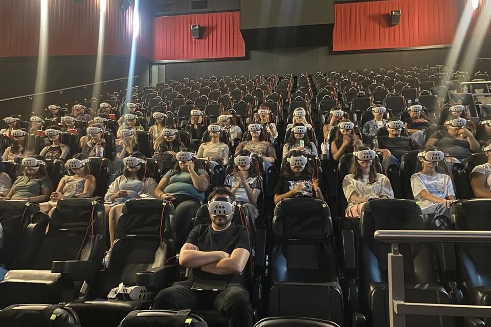 Llega a la pantalla grande de Guadalajara 'Hyperfocus: Tomorrow X Togerher VR Concert', show de realidad virtual de la banda de k-pop TXT.