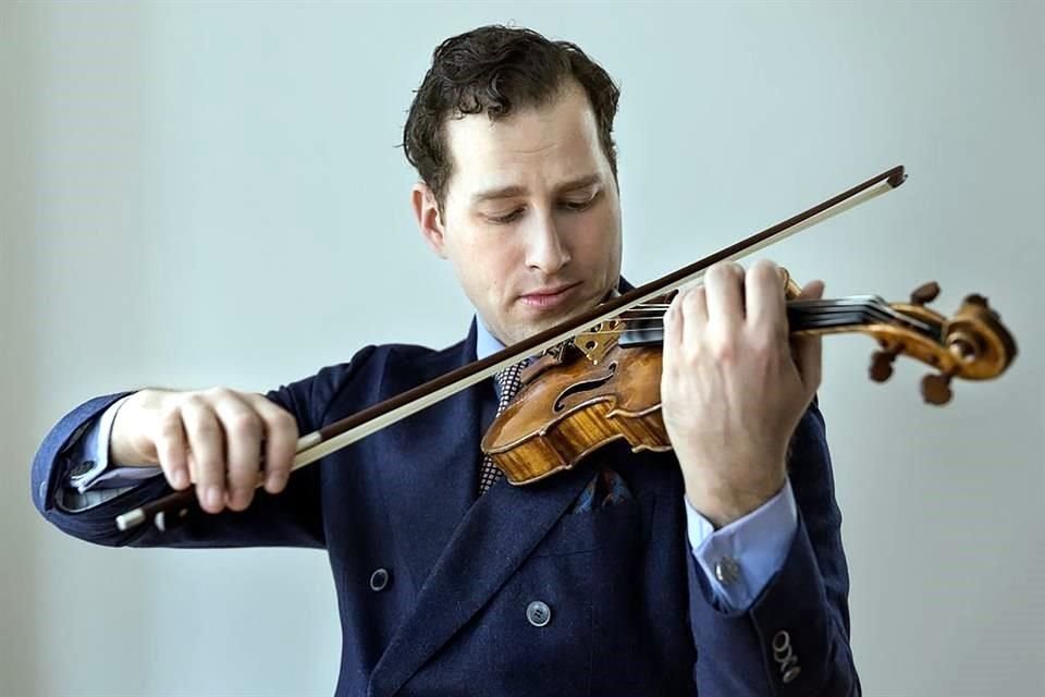Nikolaj Szeps-Znaider combina su faceta como concertista con su labor como Director Musical de la Orquesta Nacional de Lyon.