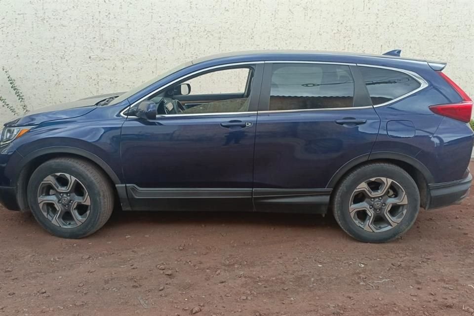 Dos cadetes de la Academia de Policía fueron detenidos en Tlajomulco, luego de ser sorprendidos en una camioneta que había sido robada.
