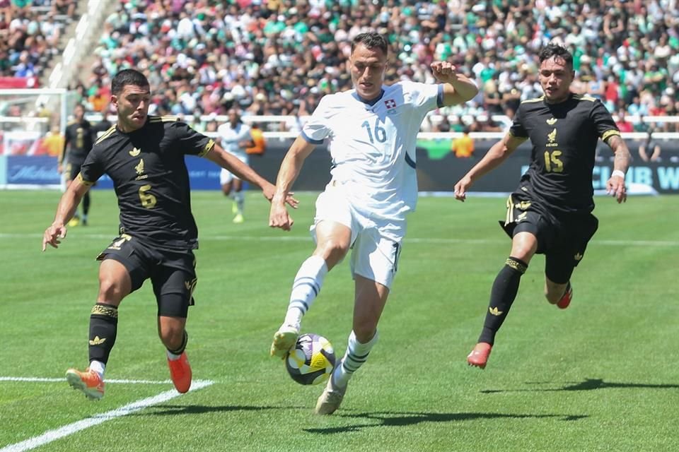 México no pudo ante el cuadro europeo.