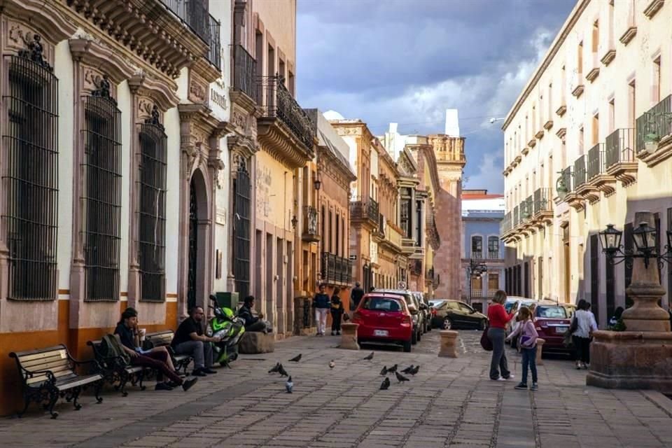 El centro de Zacatecas fue declarado Zona de Monumentos Históricos por lo que toda infraestructura colindante debe autorizarla el INAH.