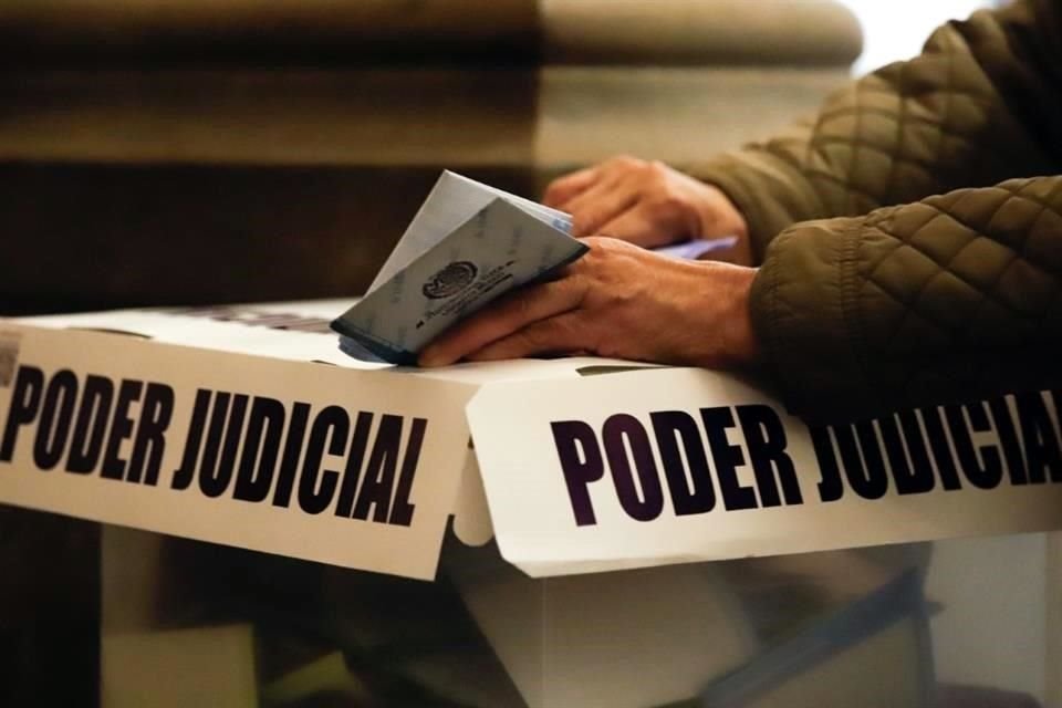El pasado 1 de junio se eligieron 2 mil 681 cargos de jueces, magistrados nacionales y locales y Ministros.