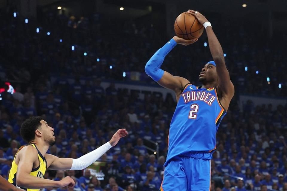 Shai Gilgeous-Alexander metió 35 puntos en el Juego 2 de la NBA.