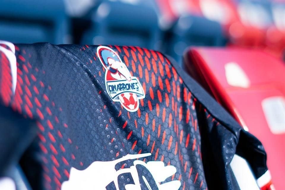 Cimarrones se une a los equipos que se bajan de la demanda.