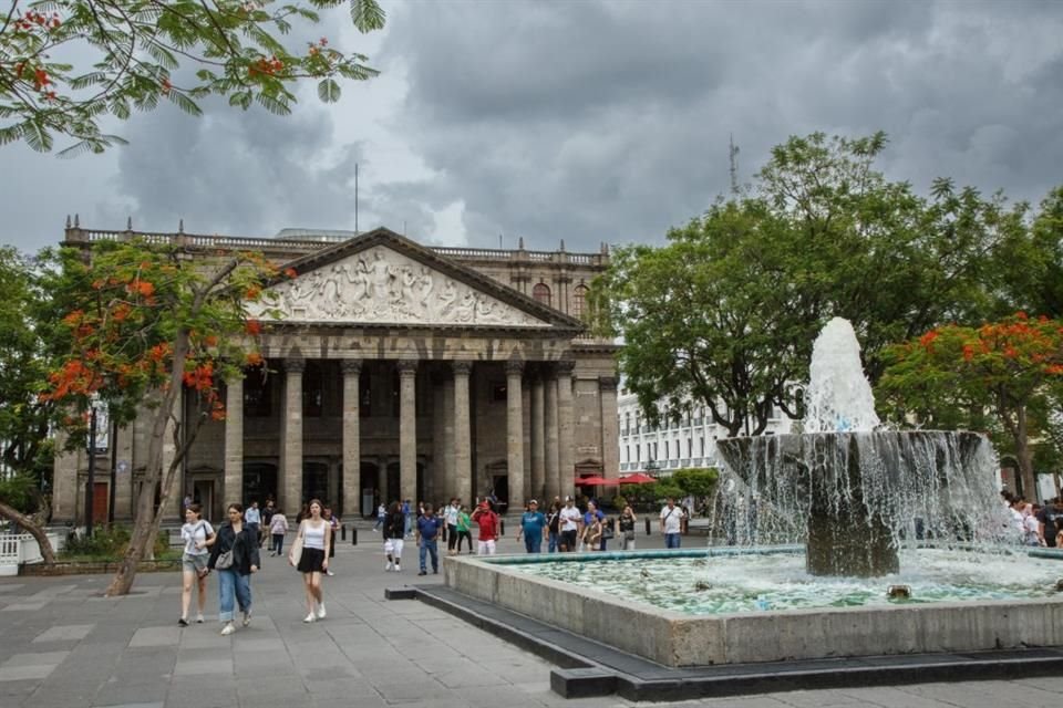 Nuevo sistema de cableado, renovación en infraestructura y más, es lo que atenderá el Ayuntamiento de Guadalajara con miras al Mundial 2026.