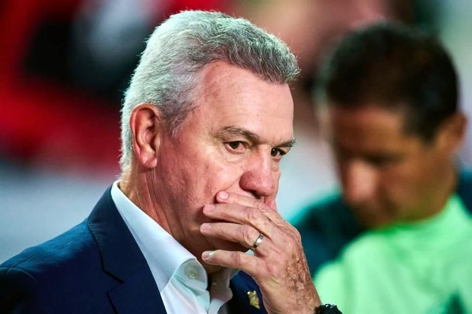 Javier Aguirre metió variantes en el último examen de la Selección Mexicana rumbo a la Copa Oro.