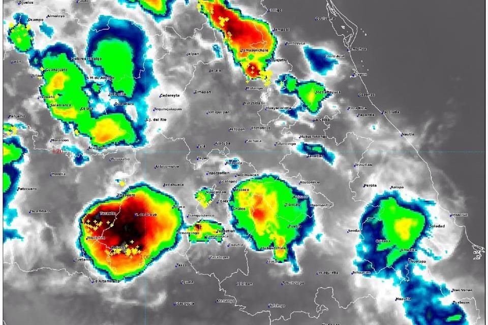 El Meteorológico atribuyó el temporal de lluvias a la entrada de humedad del Pacífico y del Golfo de México.