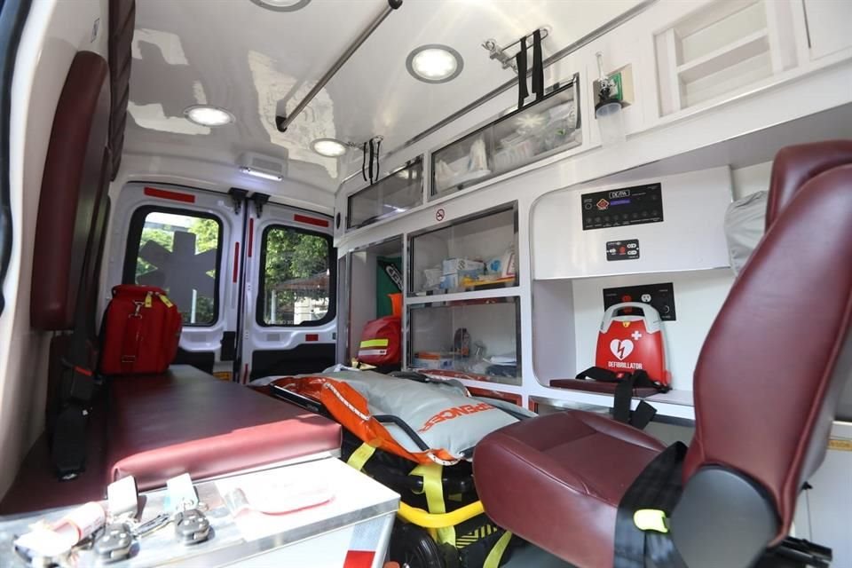 Esperan que con estas ambulancias se puedan brindar 9 mil 600 servicios anuales. 