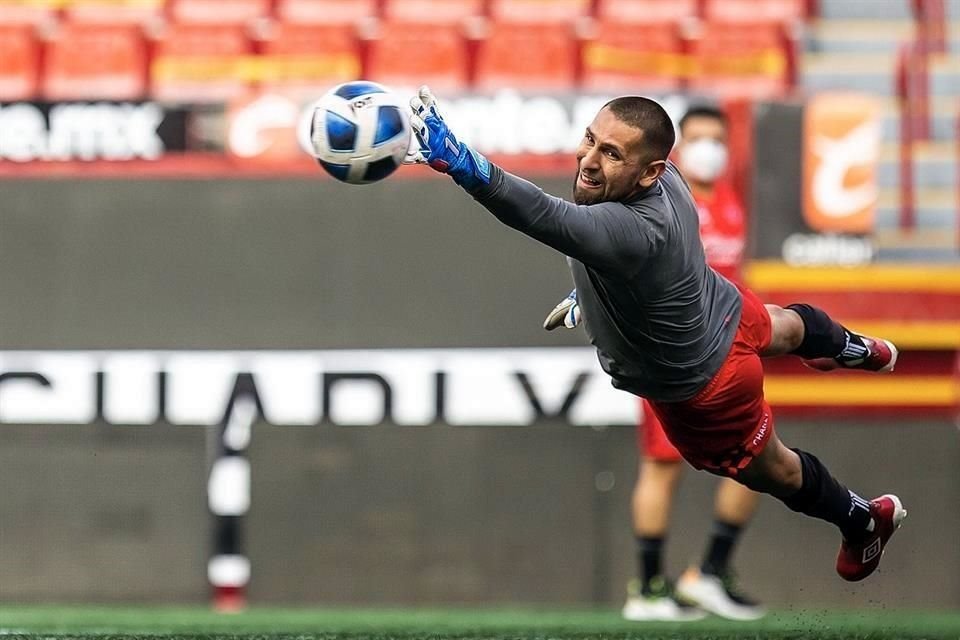 Jonathan Orozco ha recibido gol en 14 de 14 duelos que ha tenido contra los Rayados.