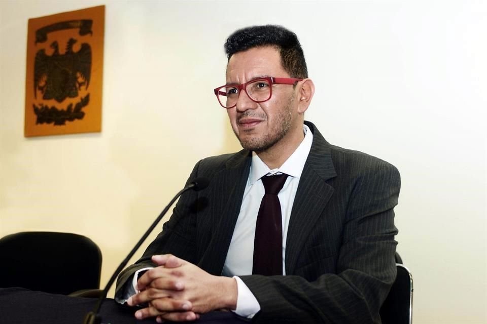 Ante los dichos de Iván Ruiz García, el Rector de la UNAM solicitó su remoción como titular del Instituto de Investigaciones Estéticas.