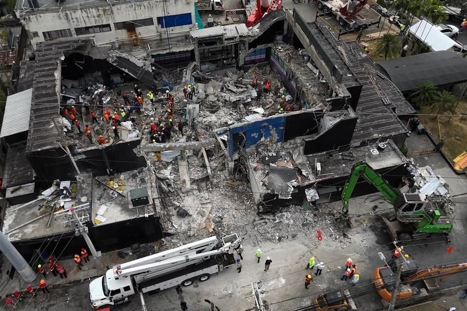 Vista aérea de los rescates en la discoteca Jet Set, en Santo Domingo, el 19 de abril del 2025.