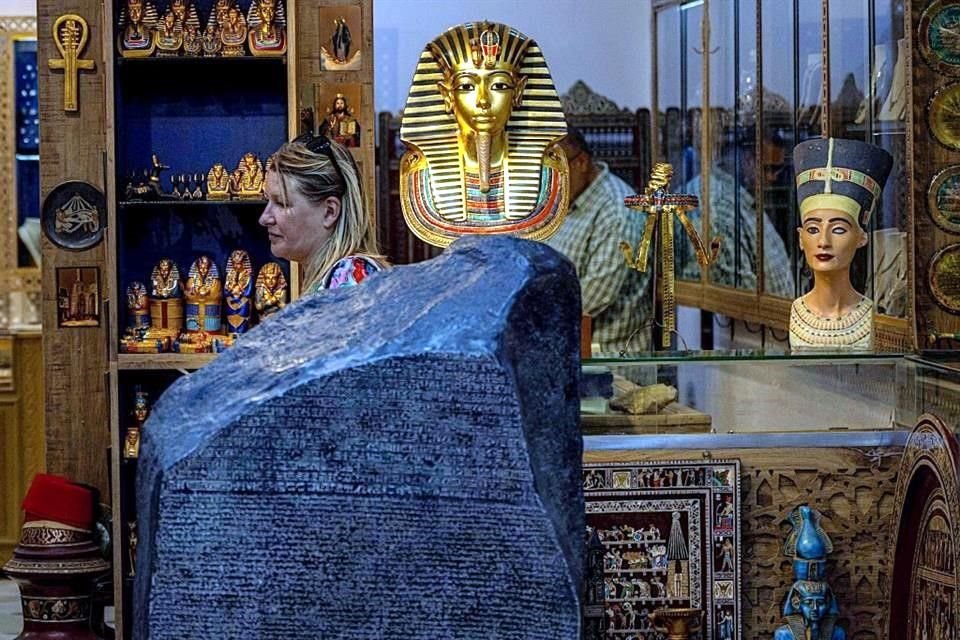 In total, 32,000 objects have already been moved from the Egyptian Museum's reserves and exhibition halls to the GEM.