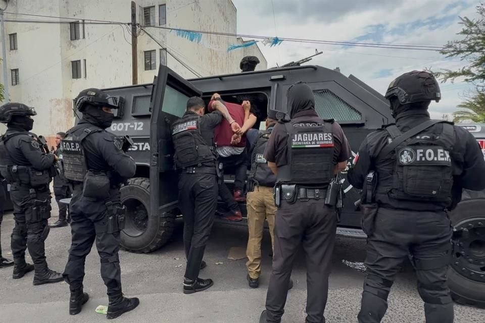 Un fuerte operativo por tierra y aire, en zonas aledañas a la Colonia Miavalle, derivó en la detención de Francisco Javier 'El Chimbombas', multihomicida y líder de una banda.