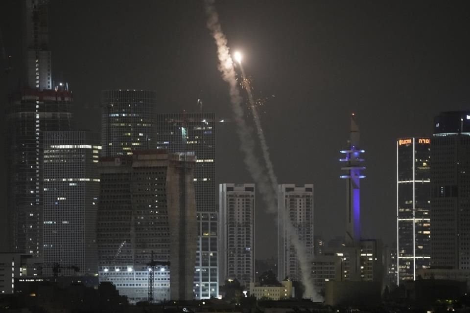 Irán lanzó misiles contra Israel.
