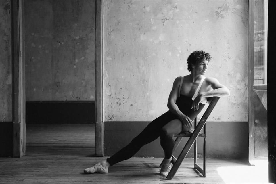 Isaac Hernández tuvo una fuerte lesión que puso en riesgo su primera temporada de verano con el American Ballet Theatre.