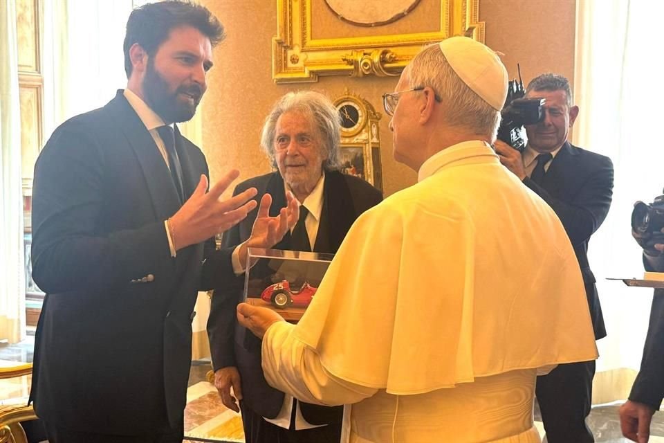 El actor ganador del Óscar, Al Pacino, se reunió este lunes con el Papa León XIV; es la primera estrella de Hollywood en hacerlo.
