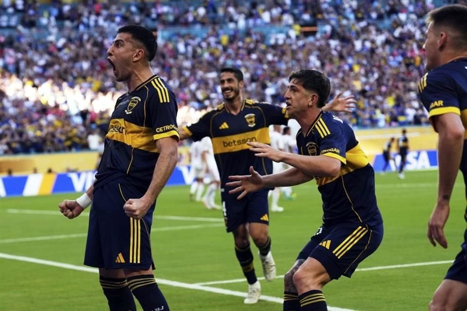 Rodrigo Battaglia cerró a segundo poste para rematar con la cabeza.