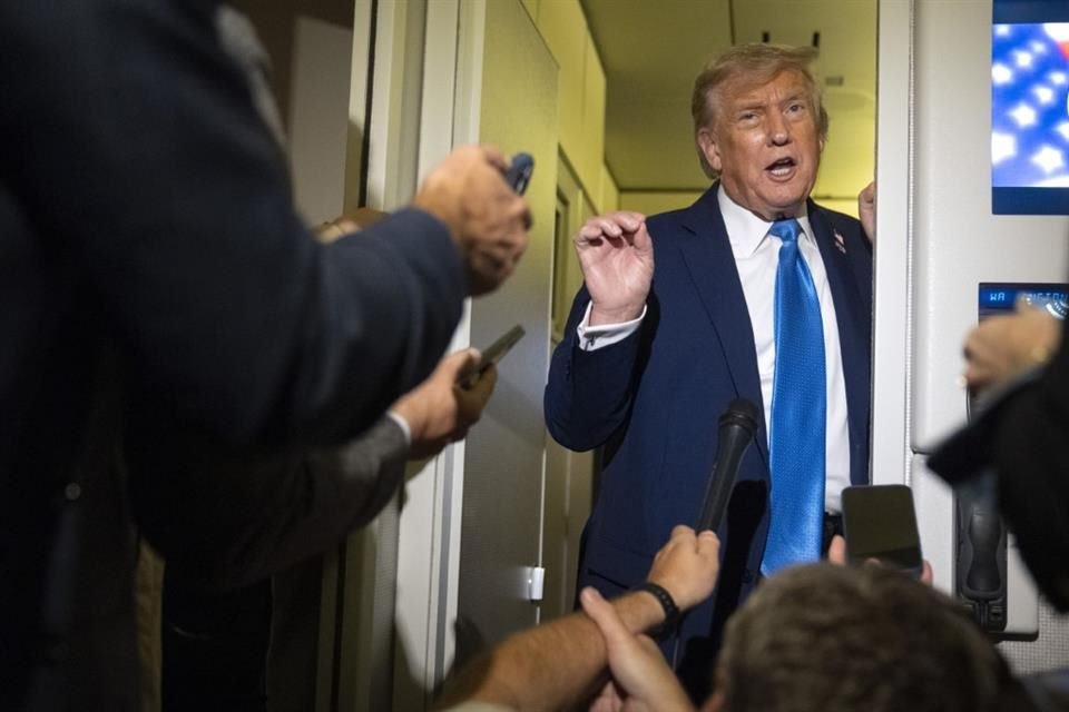 Trump habló sobre conflicto de Irán e Israel en avión presidencial rumbo a EU, tras abandonar Cumbre de G7 en Canadá.