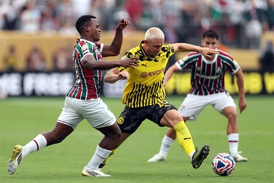 Sin goles en el primer partido del Grupo F.