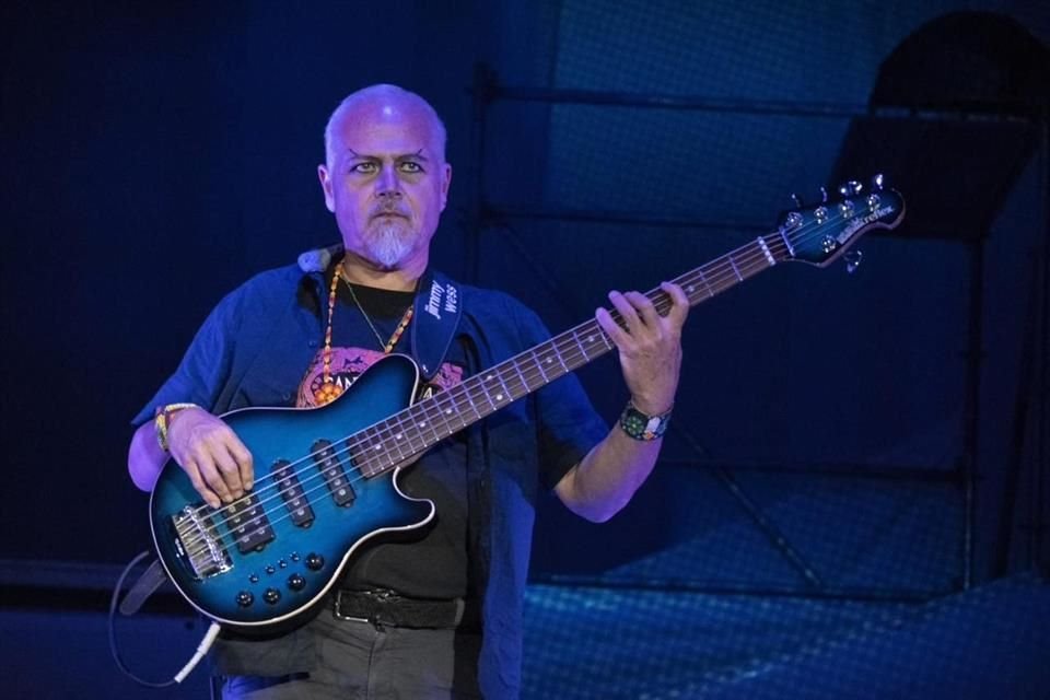 Poncho Figueroa, músico original de Santa Sabina.