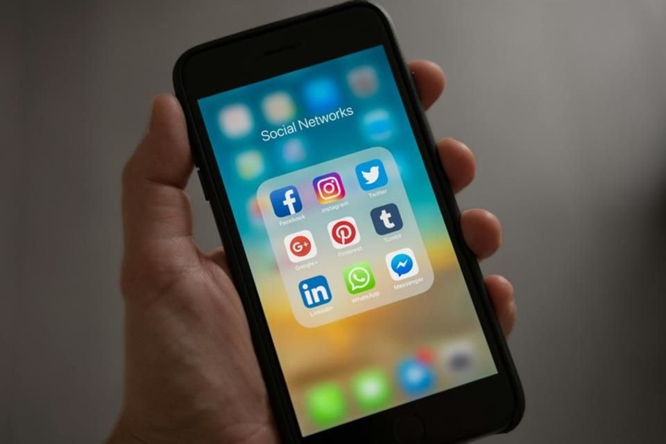 Extranjeros que quieran estudiar en EU deberán hacer públicos sus perfiles en redes sociales al solicitar una visa para su revisión.