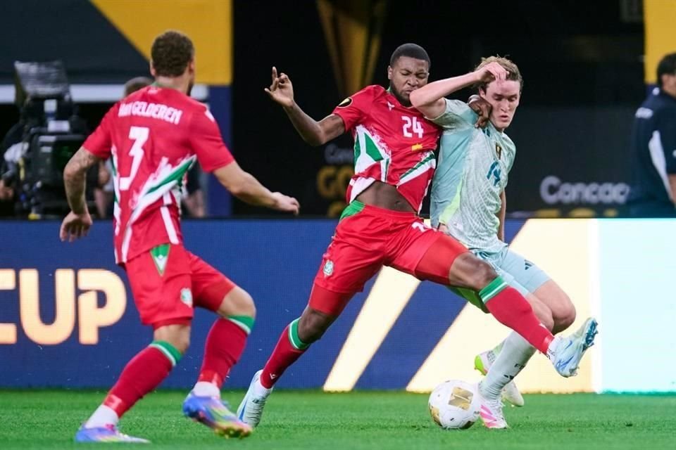 Surinam no fue una presa fácil.