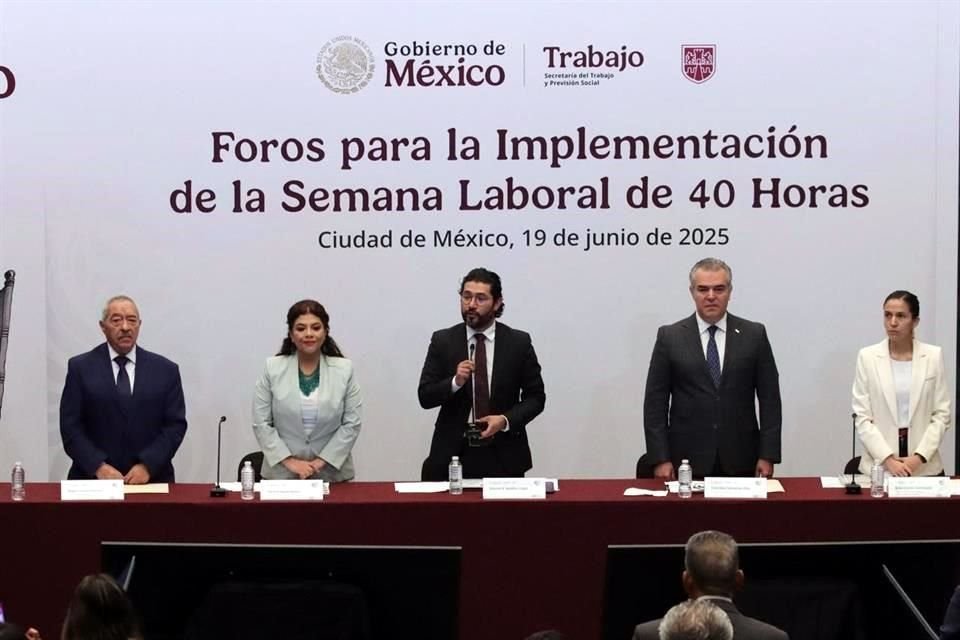 Una menor jornada laboral reduce la fatiga y el ausentismo en los trabajadores, refirió la STPS.