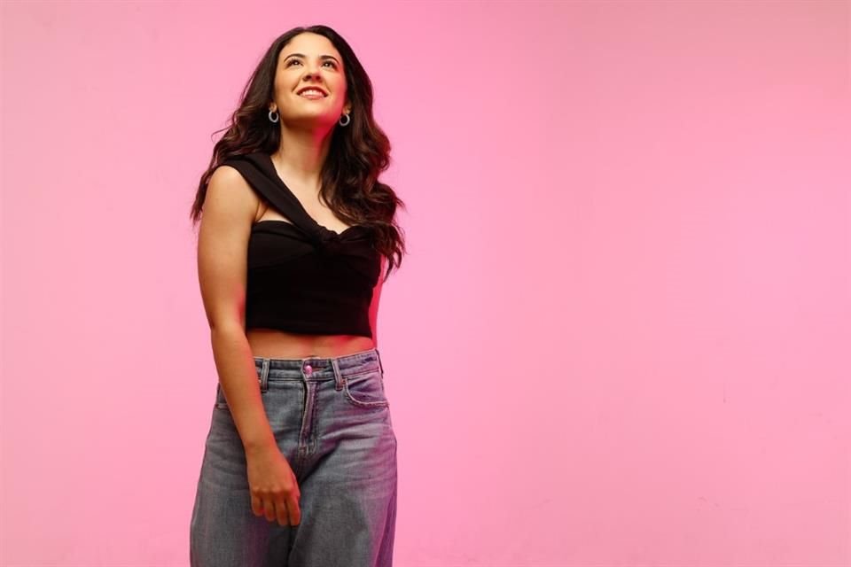 La cantante confirmó que pronto saldrá de gira para seguir promocionando su disco 'Vaivén', lanzado a finales del año pasado.