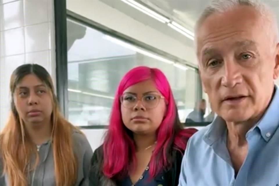 Jorge Ramos entrevista a Kimberly y Jaslyn, cuyo padre, mexicano, fue detenido.