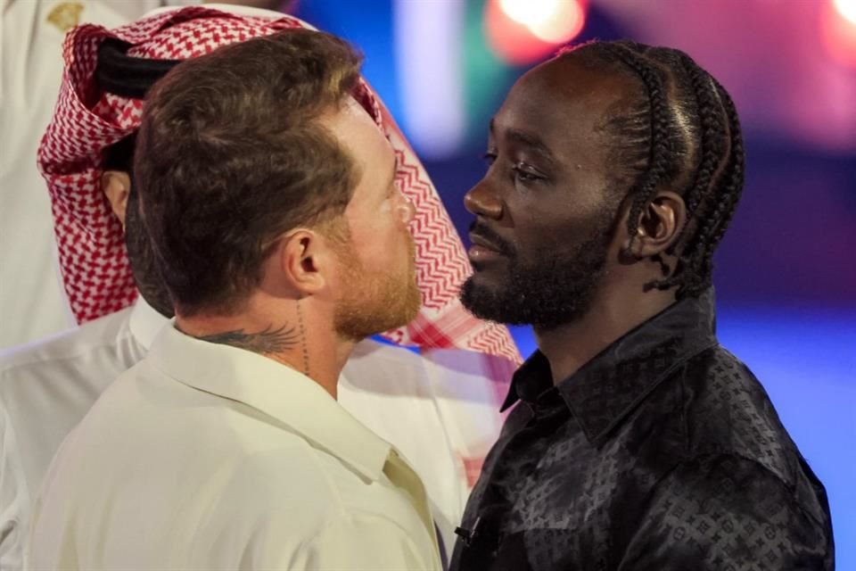 Saúl Álvarez aseguró que Terence Crawford será uno de los mejores rivales que enfrentará en su carrera y espera que sea una gran pelea.