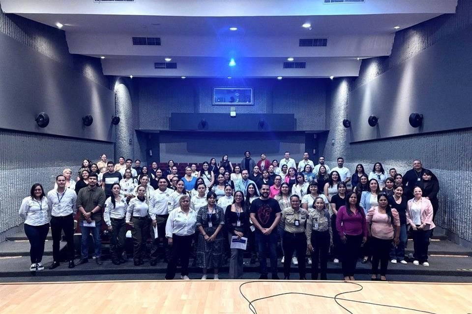 La actividad se llevó a cabo en la sala del Cine Museo Cabañas, donde participaron 90 personas de 18 municipios de Jalisco.