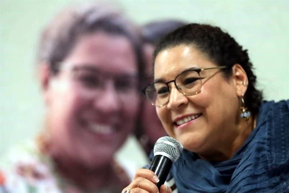 Batres acudió a la reunión de dirigentes sociales en la Alcaldía Cuauhtémoc.