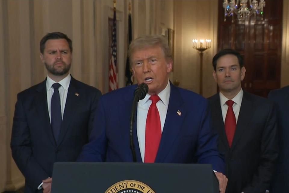Trump dijo que instalaciones clave de uranio de Irán fueron destruidas y que si país no se compromete a la paz, ataques serán más intensos.