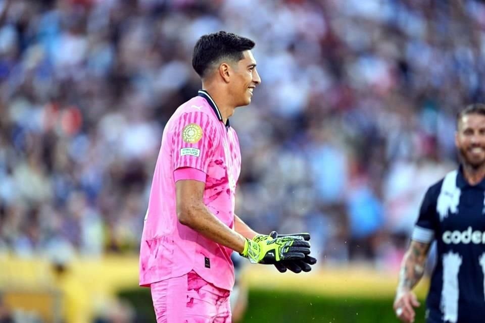 Esteban Andrada fue el mejor hombre de Rayados, pues evitó con sus atajadas el triunfo del River Plate.