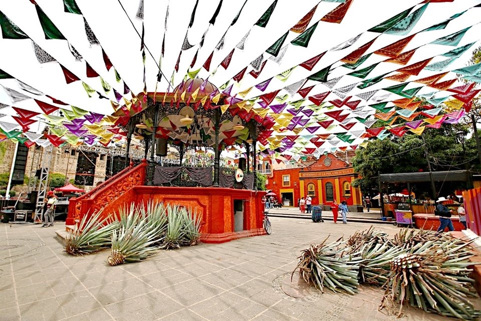 Albañiles sin trabajo y proyectos inmobiliarios en 'stand by' predominan Tequila, tras cobros que impuso el Alcalde morenista Diego Rivera.